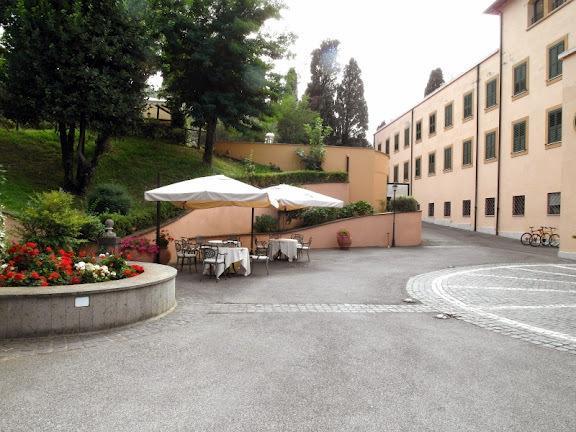 Hotel Villa Vecchia Monte Porzio Catone ภายนอก รูปภาพ