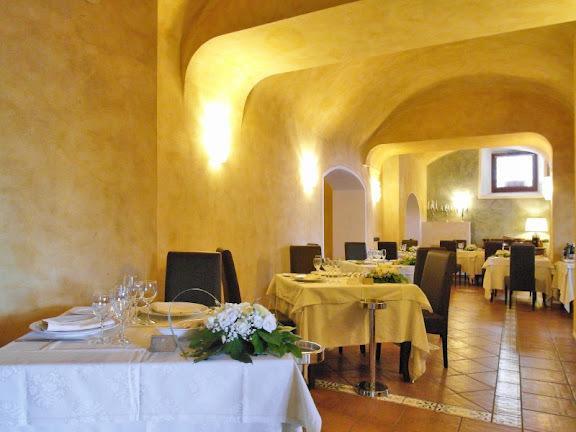 Hotel Villa Vecchia Monte Porzio Catone ภายนอก รูปภาพ